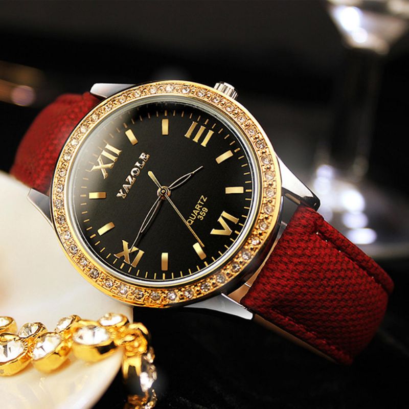Yazole 359 Mode Vrouwen Quartz Horloge Retro Crystal Gold Luxe Lederen Horloge Dameshorloge